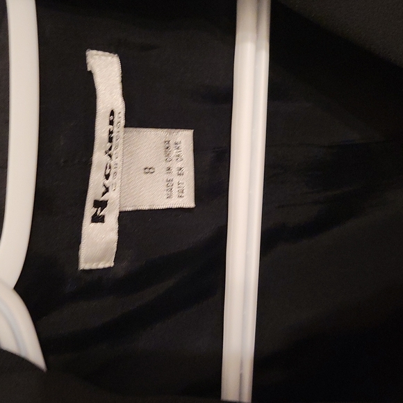 Black Blazer (woman) - Picture 8 of 12